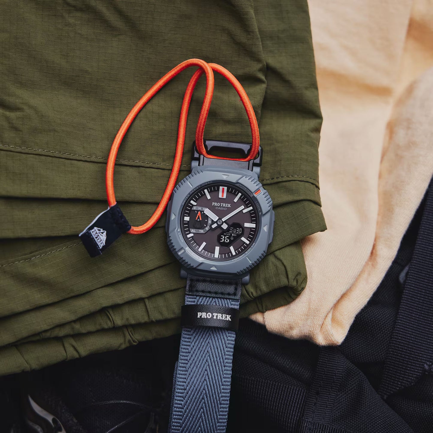 CASIO PRO TREK